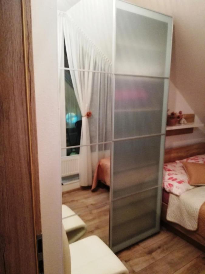 Galeria Stastie Apartment เซเนซ ภายนอก รูปภาพ